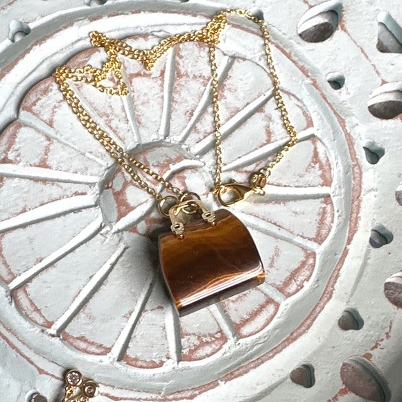 Alquimia Gold and Brown Pendant Necklace - Picture 6 of 9
